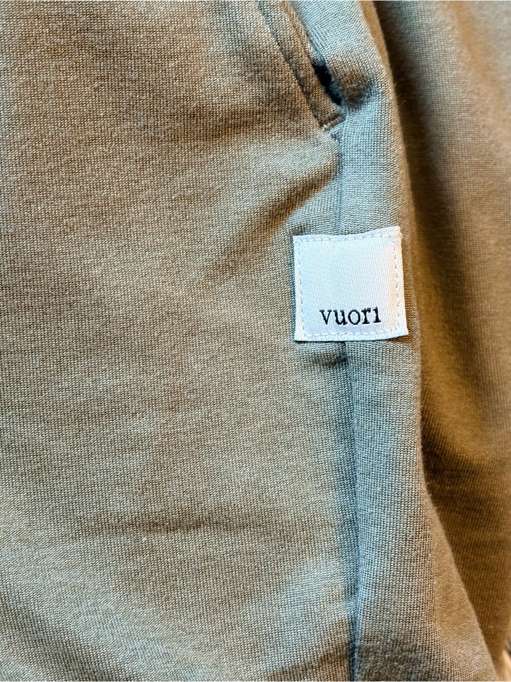 Vuori Boyfriend Cargo Sweatpant - Picture 4 of 11
